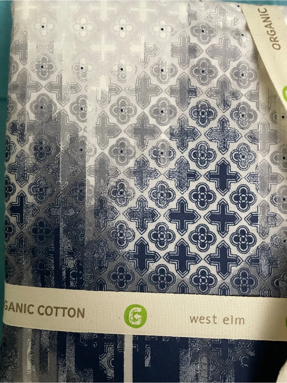 NEW West Elm Organic Cotton Fading IKAT Tile Queen Duvet Cover 2 STD Sham Set